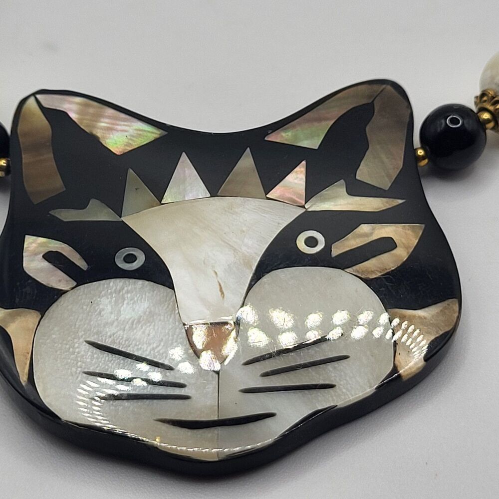 Vintage 1970 Lee Sands Mother of Pearl Inlay Cat Necklace 17in